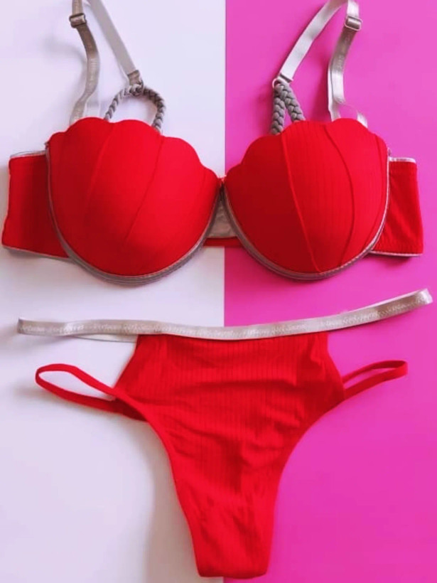 ست شورت و سوتین اسفنجی مدل صدفی